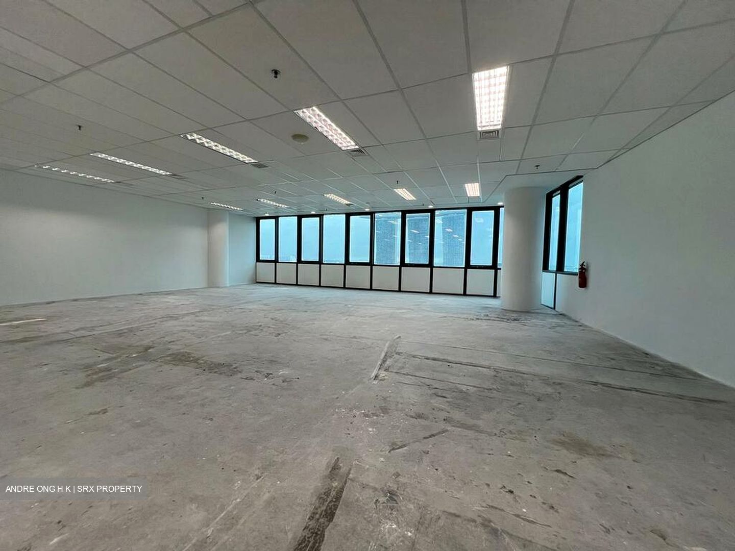 Hsbc Building (D1), Office #521038411